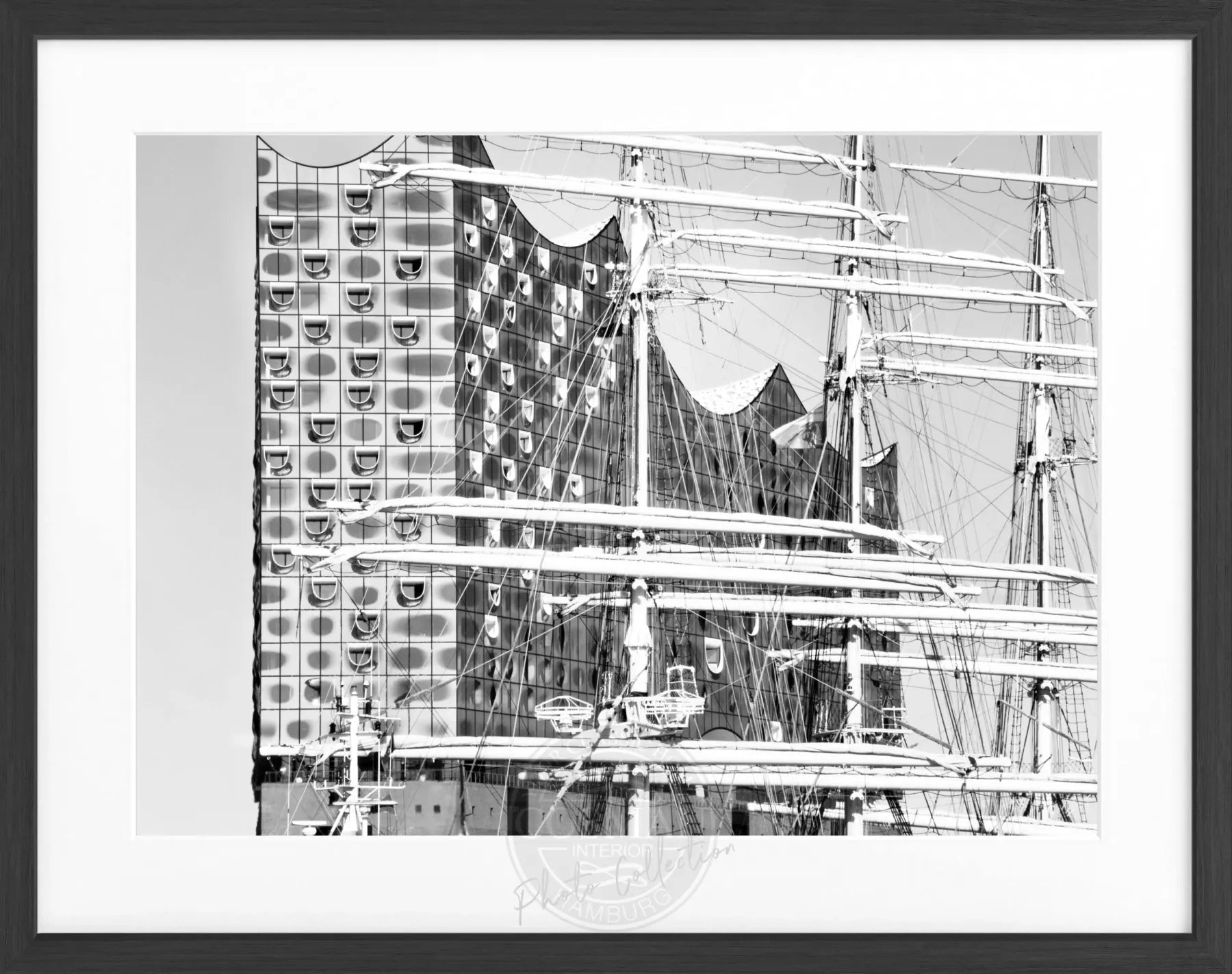 Schwarz-weißer Poster mit Rahmen von Cosman-Photocollection, Hamburg Elbphilharmonie, 31x25cm, Kunst und Architektur.