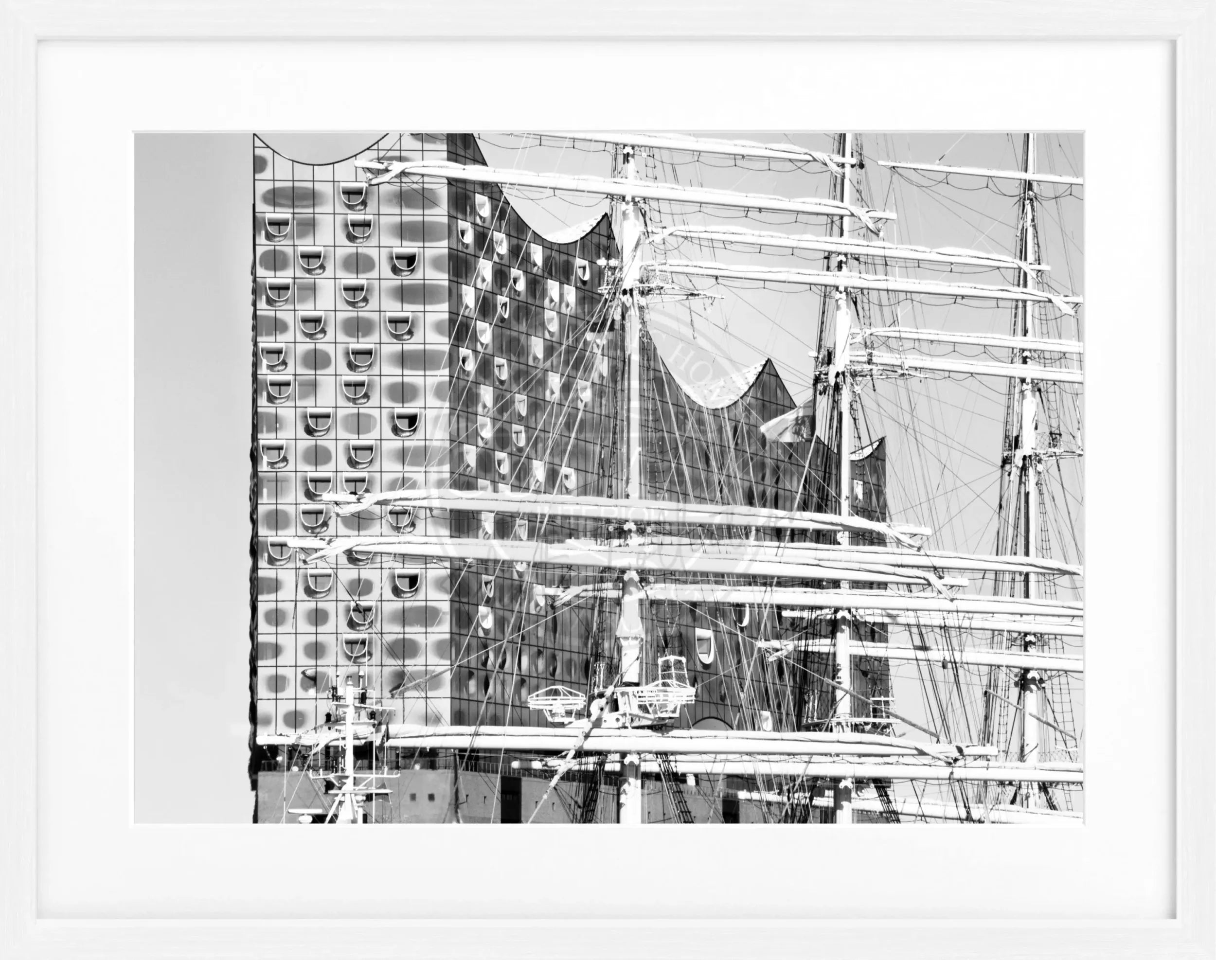 Hochwertiges Poster mit Rahmen der Elbphilharmonie Hamburg, von Cosman-Photocollection, schwarz, 31x25cm, Wanddekoration