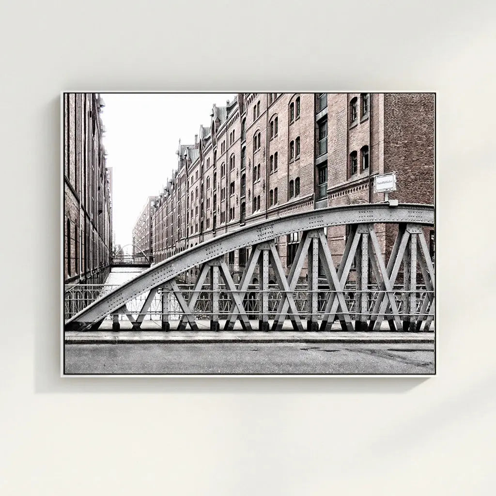 Wandbild Hamburg Speicherstadt auf Leinwand von Cosman-Photocollection, 125x95cm, mit Schattenfuge und Stadtansicht