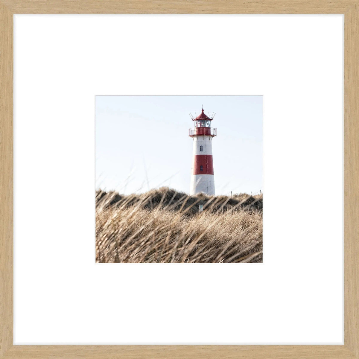 Schwarz-weißer Poster mit Rahmen, Lister Leuchtturm Sylt, 43x43cm, von Cosman-Photocollection, in mattem schwarzen Objekt-Rahmen