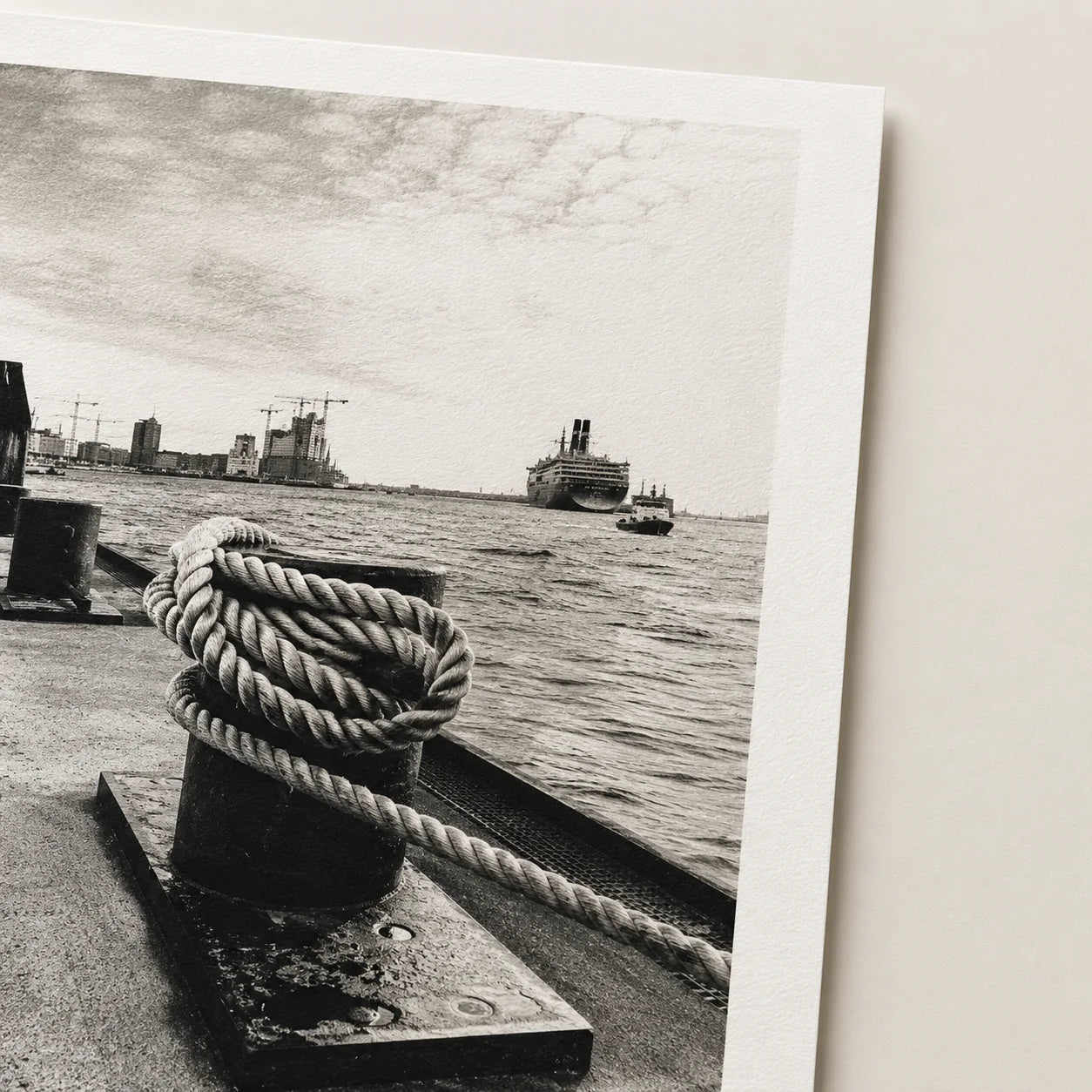 Fine Art Print auf strukturiertem Papier – Hamburg Hafen