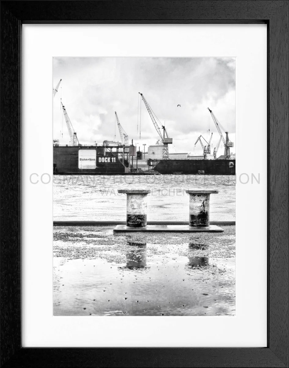 Poster mit Rahmen Hamburg Hafen ’Dock 11’ HH05K - Wandbilder