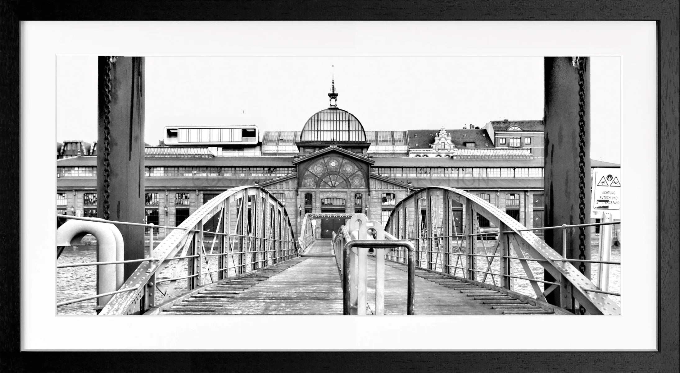 Poster mit Rahmen Hamburg Hafen ’Fischauktionshalle’ HH38