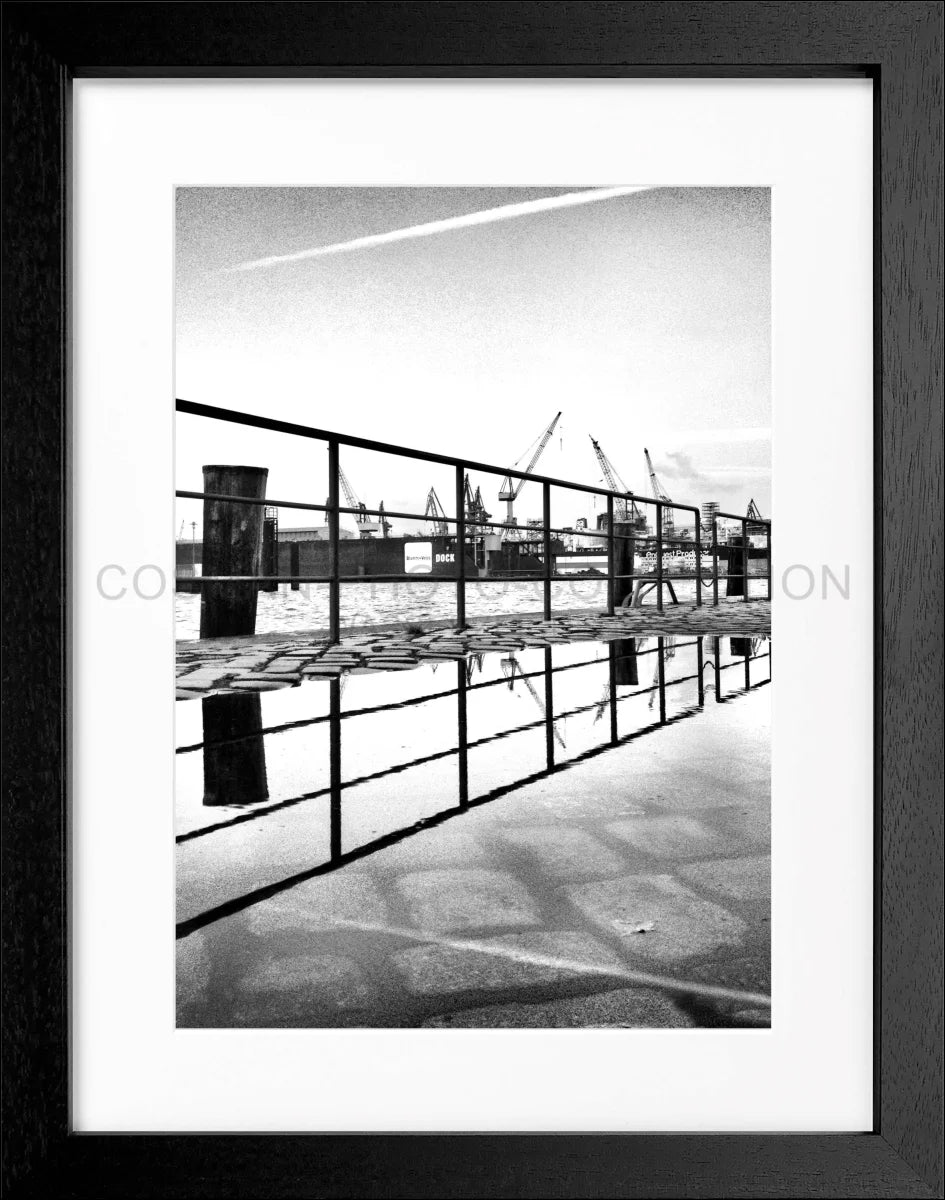 Poster mit Rahmen Hamburg Hafen ’Zaun’ HH03 - Wandbilder