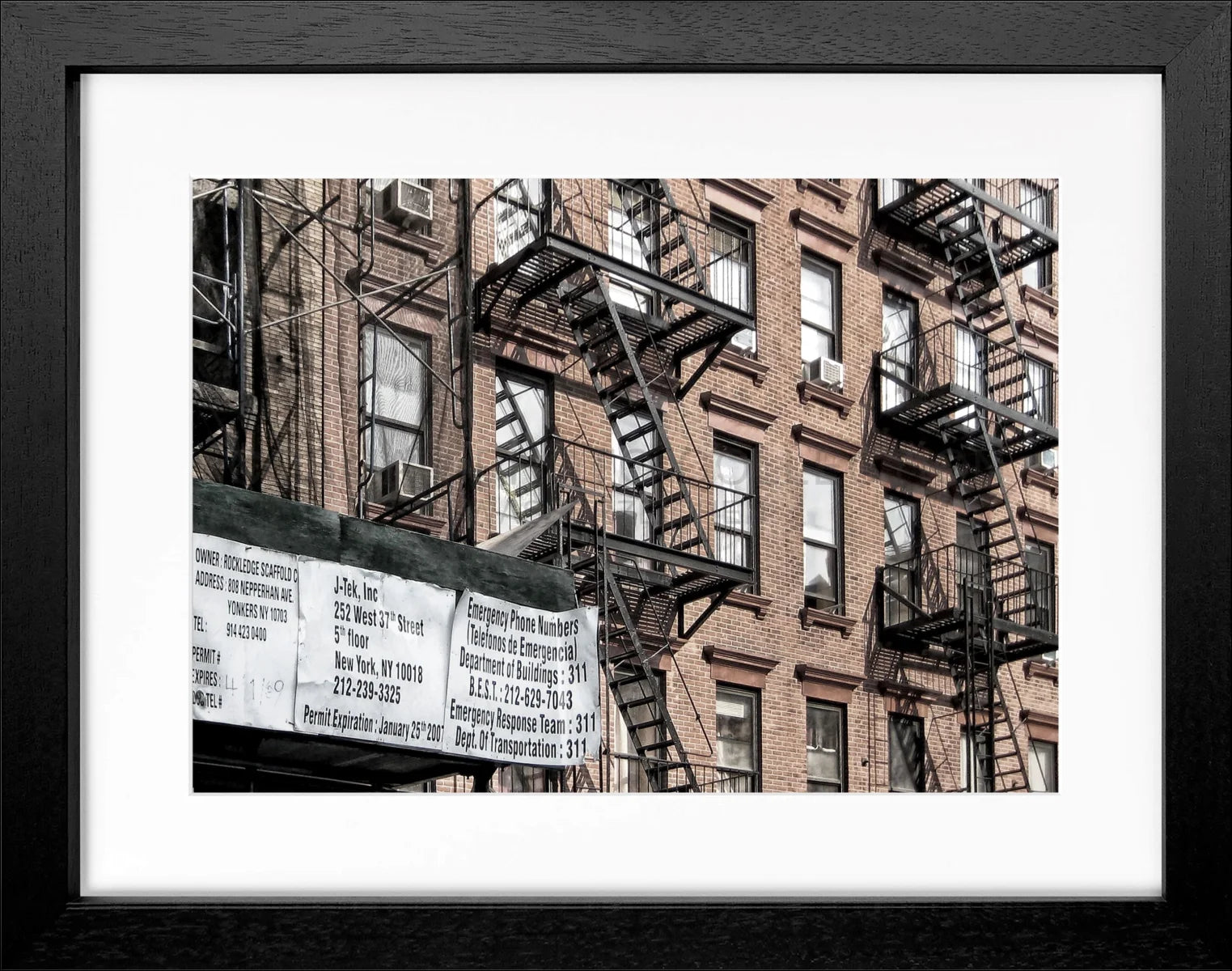 Poster mit Rahmen New York ’Feuertreppen’ NY93 - Wandbilder